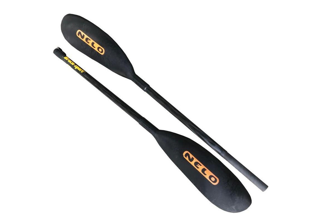 Nelo paddle pulls apart for easy transporting