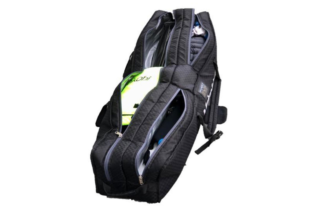 One long, large and two smaller compartment